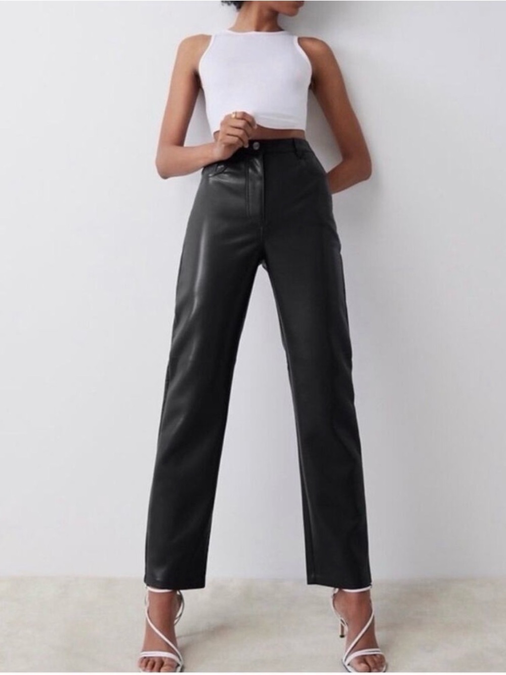 Aritzia Wilfred The Melina™ Super High-Rise Pant Black Sz 4